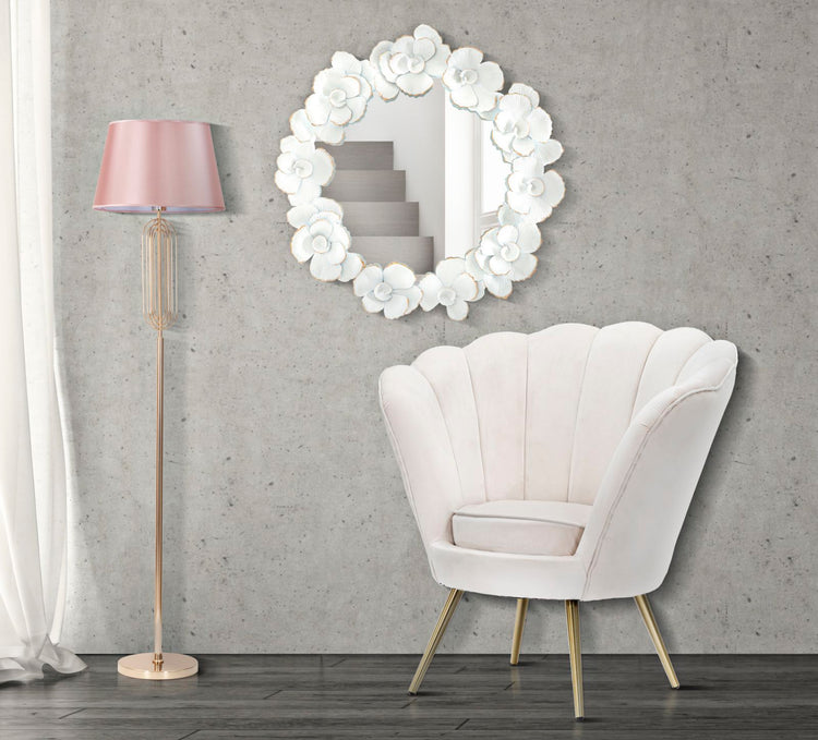 Specchio da parete con fiori in metallo bianco cm 82x2,6x85,5