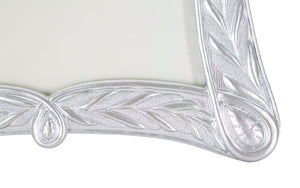 Cornice 28,2x2x33 cm in Poliresina e Vetro Argento