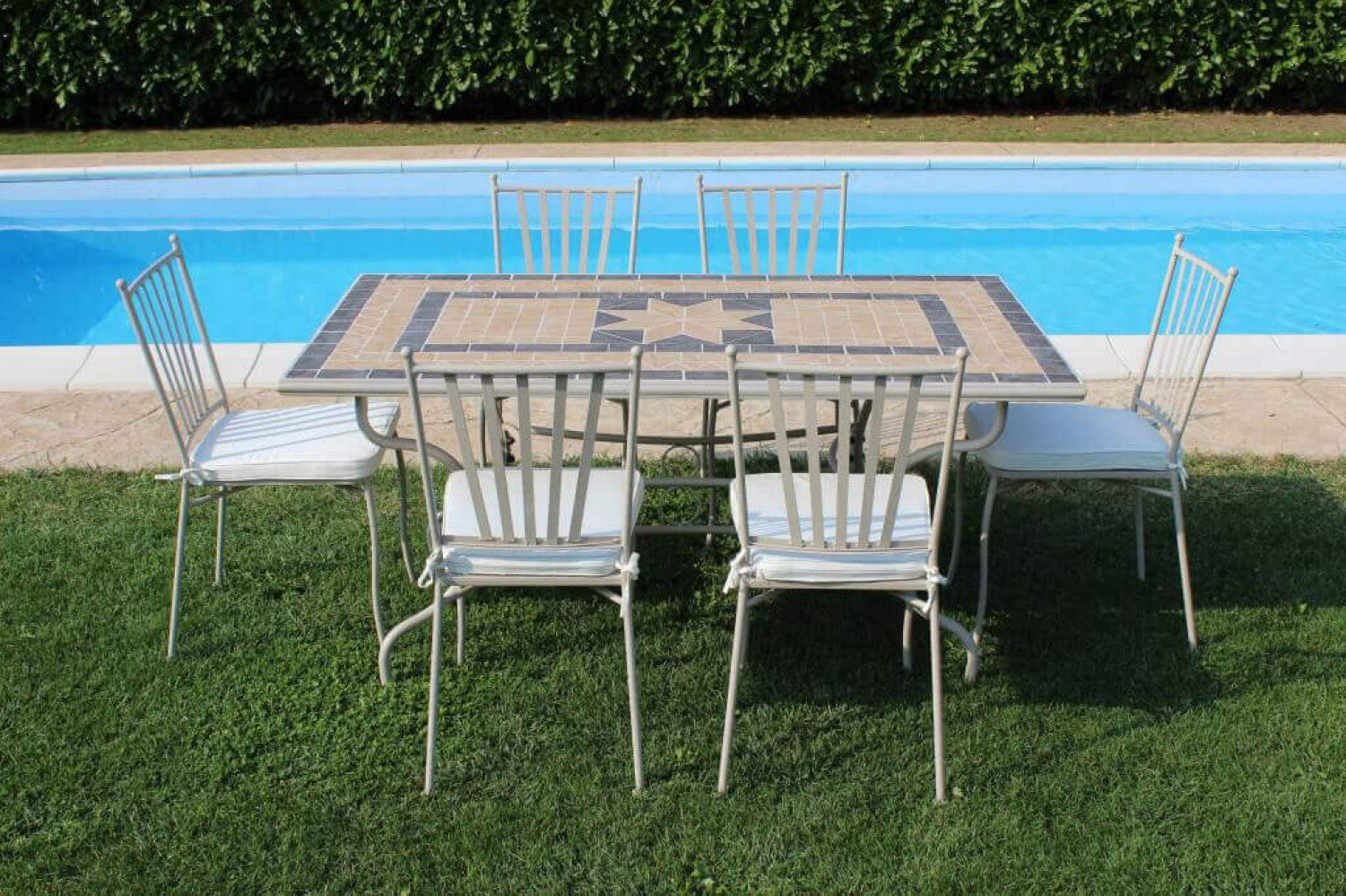 Sedia da Giardino con cuscino in Acciaio cm 41x53x90 - NEVIL