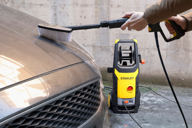 Stanley SXPW16PE Idropulitrice ad Alta Pressione con Patio Cleaner e Spazzola Fissa (1600 W, 125 bar, 420 l/h) 