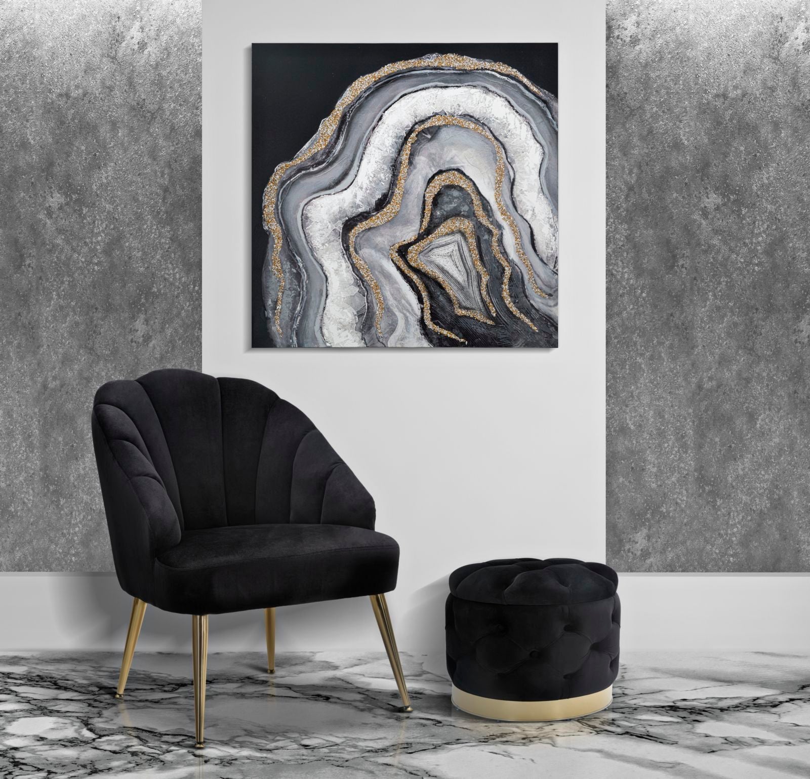 Poltrona Shell Nera 65x69x84 cm in Legno Spugna Poliestere e Acciaio Nero e Oro