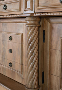 Credenza con 4 cassetti e 4 ante in legno di mango