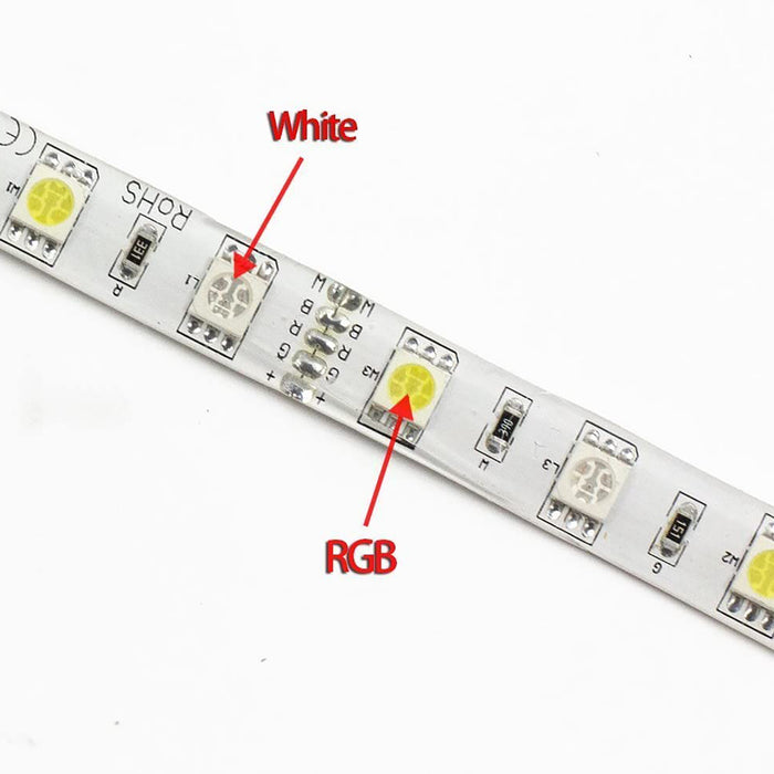 Strip Led 5050 RGBW 4 colori in 1 LED RGB 3000K 60LED/M 300LED 1500 RGB LED 1500 Bianco caldo LED IP20 24V 72W