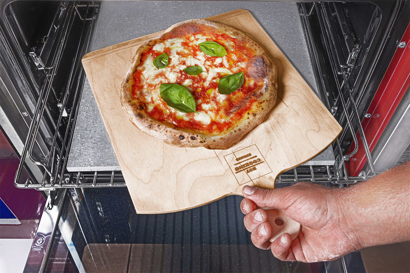 Set Pietra Lavica + Pala in Legno 30x30 cm da Forno per Pizza Napoletana