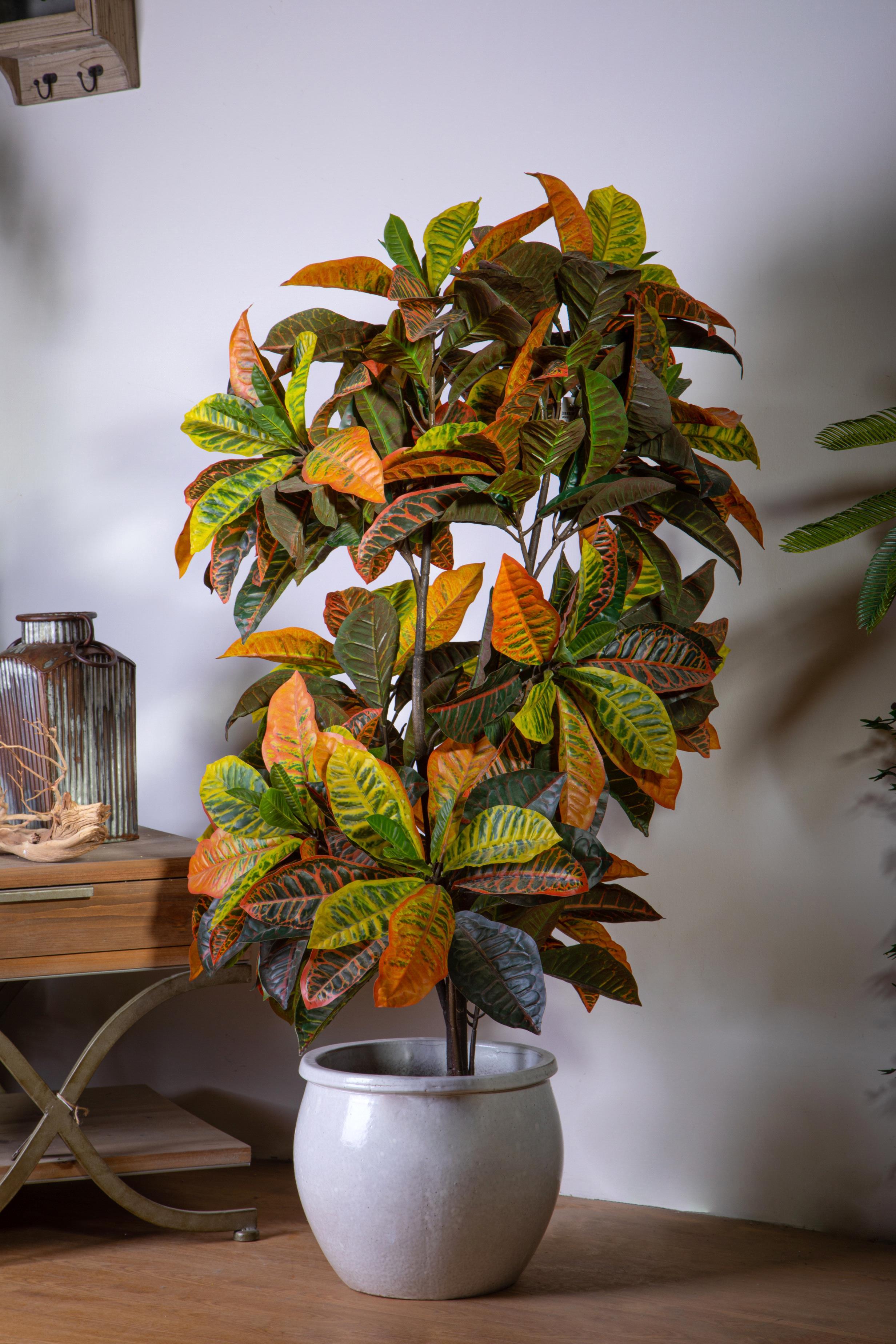 Croton Artificiale con Vaso Altezza 160 cm Verde