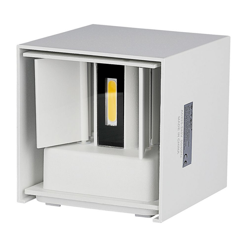 Lampada da parete da 5 W con bridglux chip bianco corpo quadrato IP65 3000K