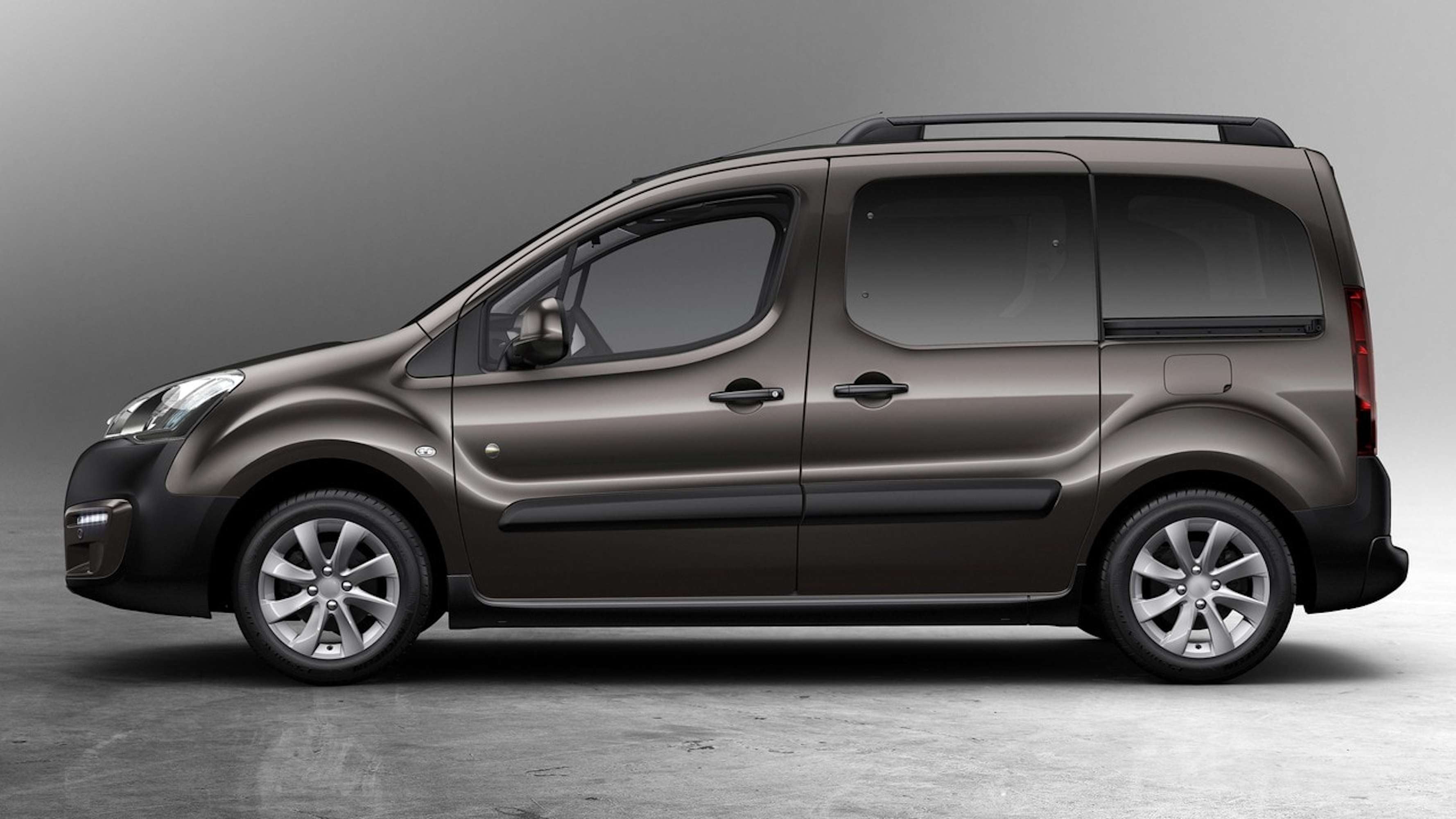 SPRINT00620 , Citroen Berlingo Multi Space Peugeot Partner II Teppe dal 2008-2018 (2 Fix CP)