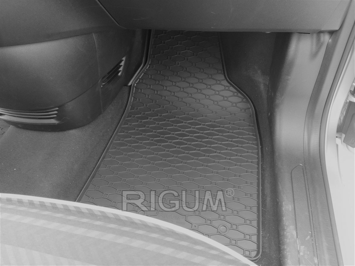 RIGUM905823 , Tappeti Gomma per Fiat 500e 2020- Berlina - Cabrio 3+1