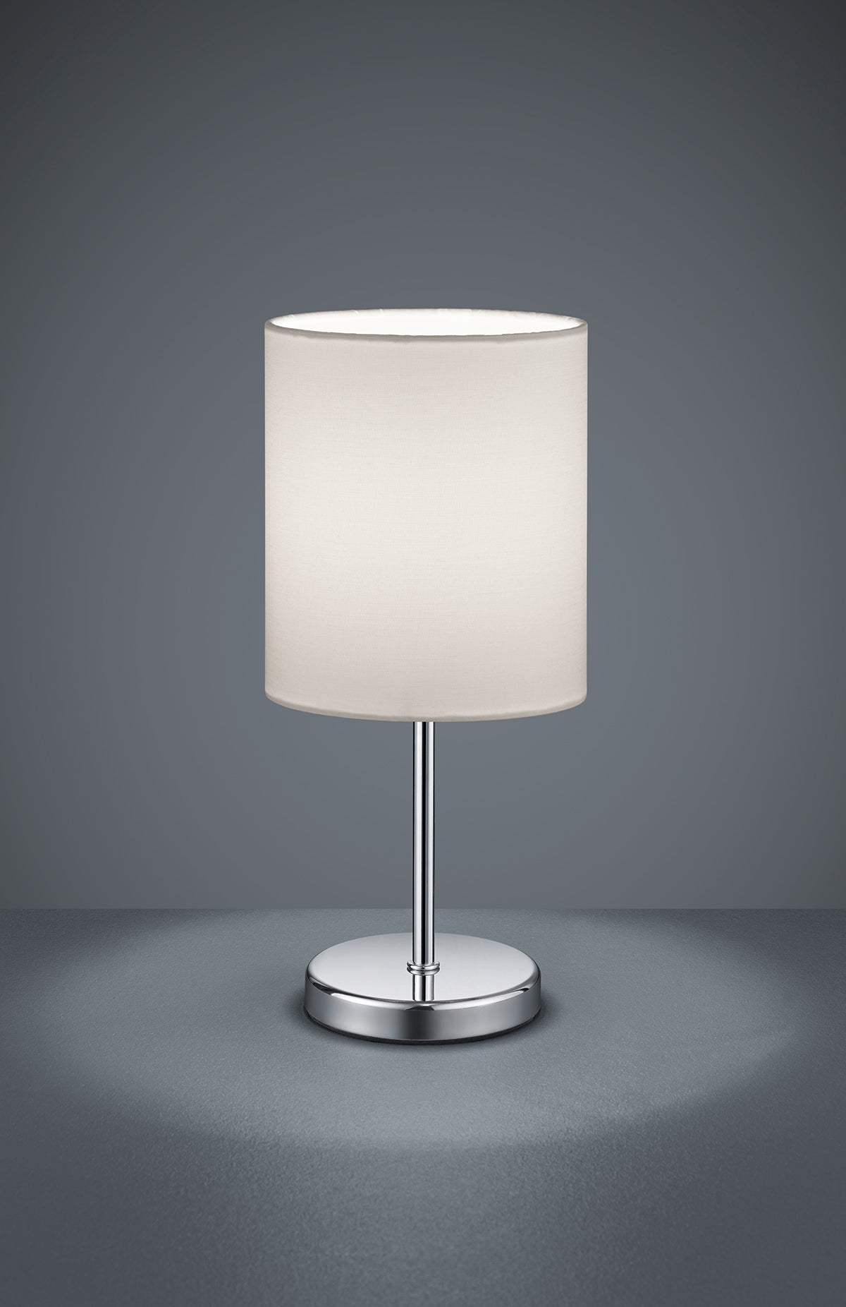 Lampada tavolo Abat Jour Comodino Elegante Cromo Paralume Bianco Jerry GD Trio