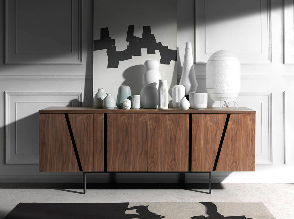 Credenza 191x50x74 cm in legno di noce e acciaio nero