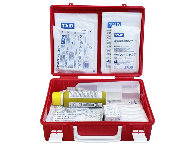 Valigetta pronto soccorso in polipropilene  cm. 25x9x19 h col. rosso - alleg.2 - 