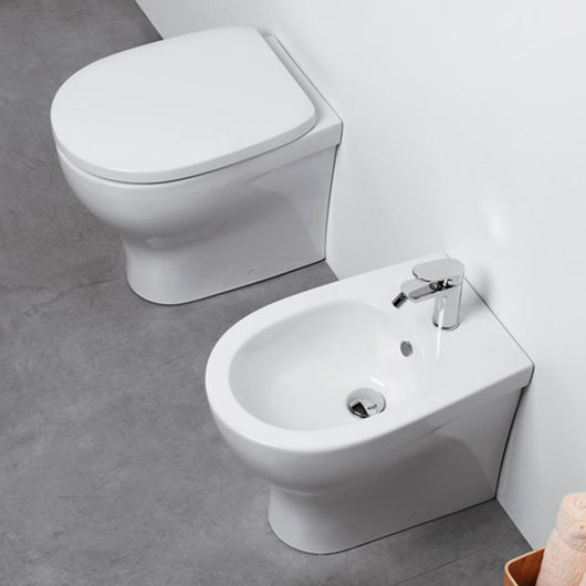 Sanitari Filo Parete Ceramica Azzurra Pratica con scarico traslato senza brida con sedile softclose