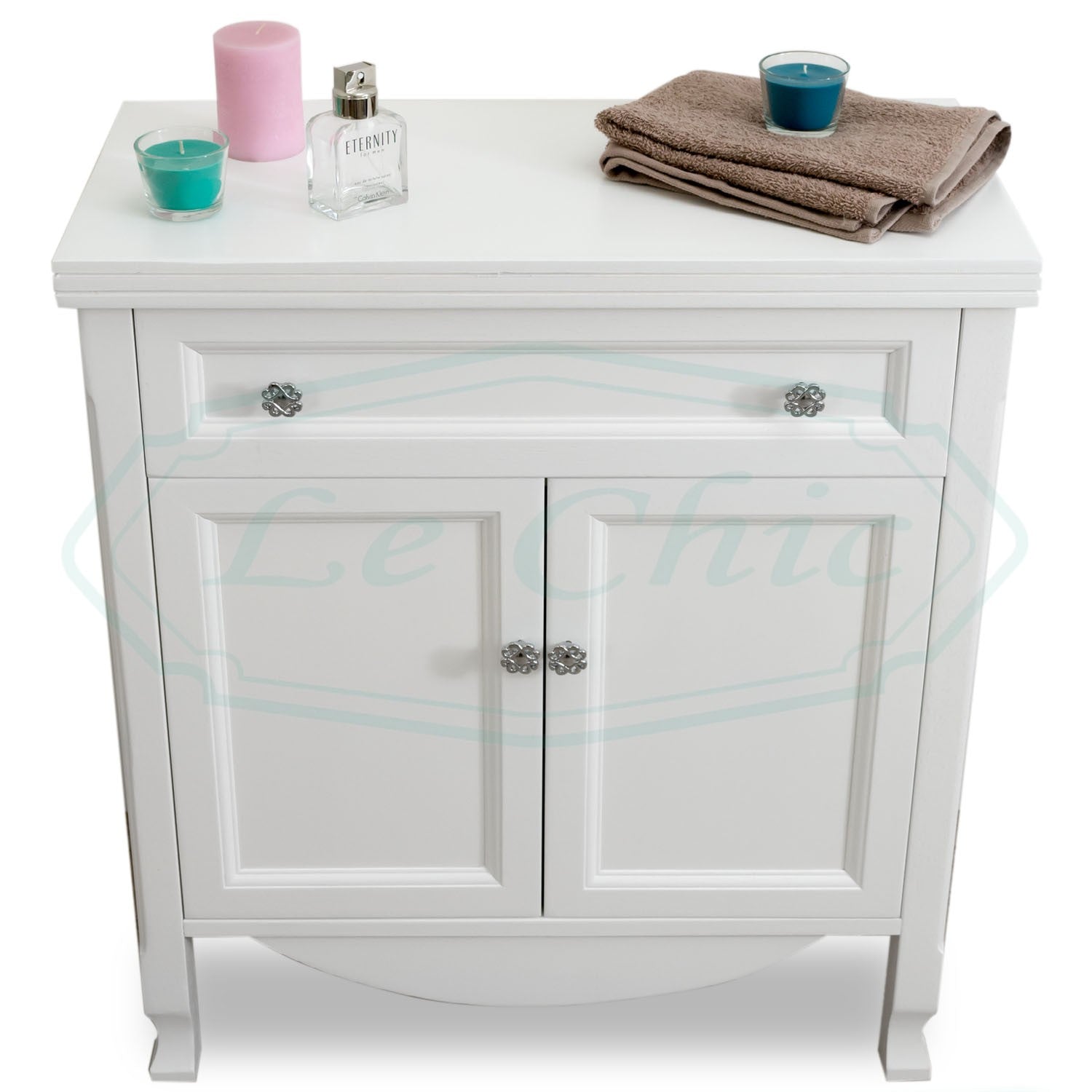 Mobile in stile shabby chic in legno bianco opaco