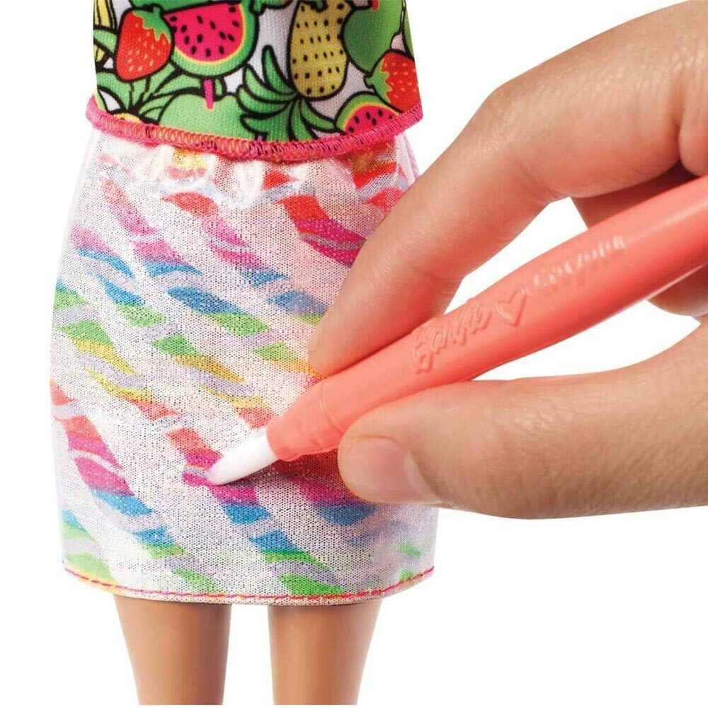 Barbie Fashionistas Bambola Crayola Surprise Fruttata con Pennello e 2 Abiti H2O