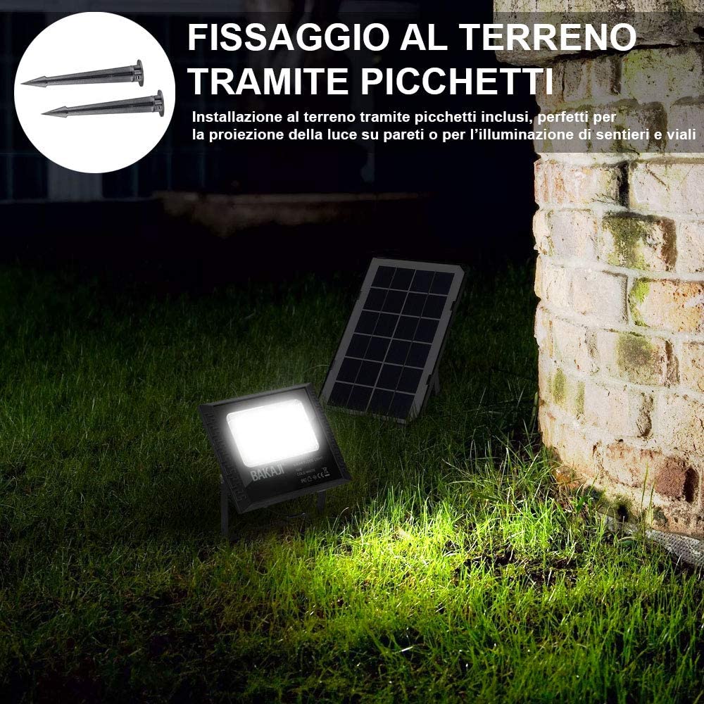 Faro LED 10W Pannello Solare Luce Esterno Alta Luminosita 200 lm + Telecomando