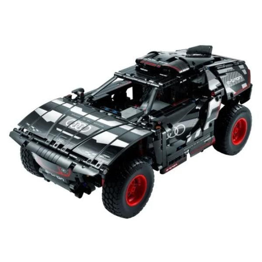 Lego technic (42160). audi rs q e-tron