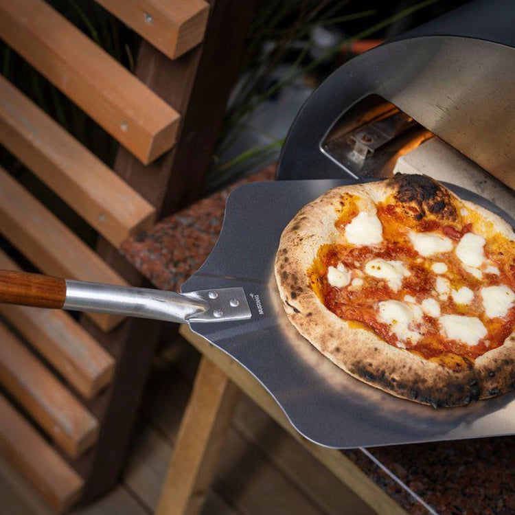 Pala Per Pizza Professionale Superficie In Alluminio 30,5 x 30cm Manico In Legno