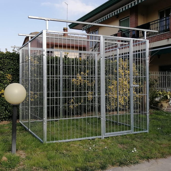 Box per cani in rete predisposto alla copertura zincato a caldo da 200x200x altezza 180 cm