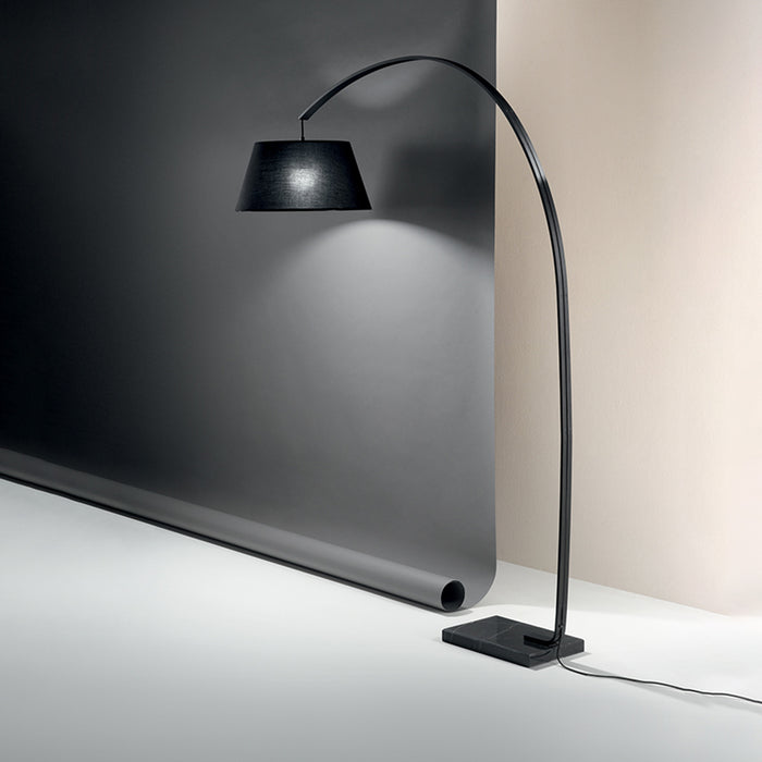 Piantana In Metallo Contemporanea Tamara Nero 1 Luce E27