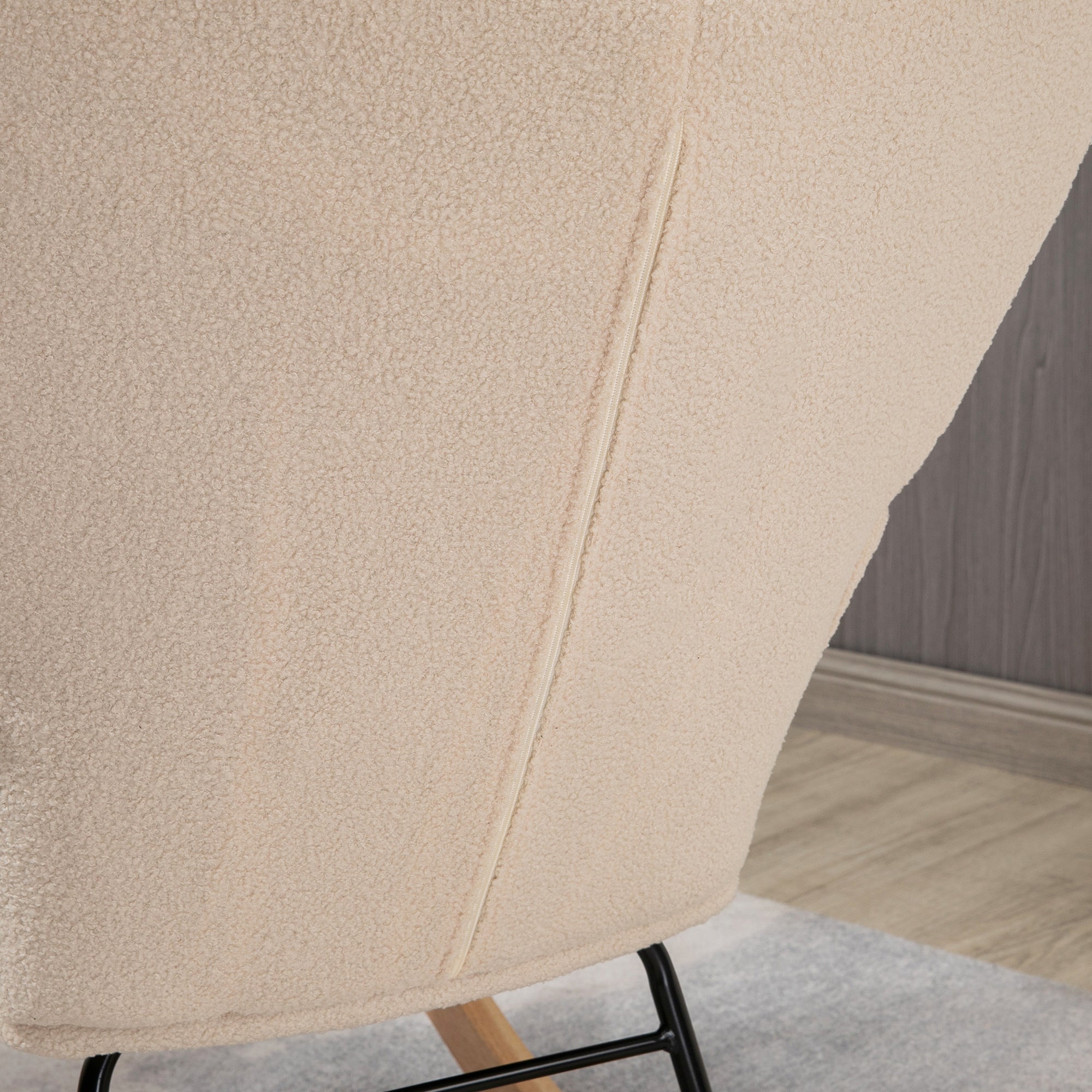 Poltrona a Dondolo Imbottita in Legno e Acciaio per Soggiorno e Camera da Letto 71x92x101 cm Beige