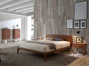 Letto in legno di noce