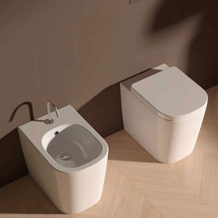 Sanitari Senza Brida Filo parete Ceramica Domus Falerii Foglia Quadra sedile SoftClose