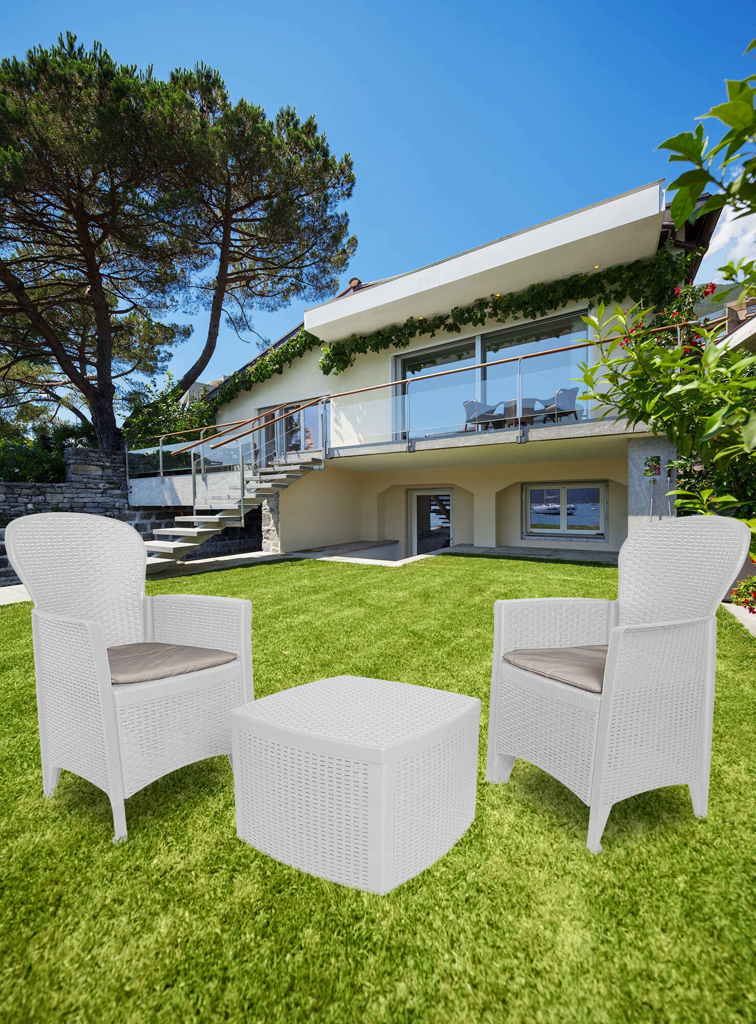 Set salotto da esterno Napoli, Set da giardino con cuscini composto da 2 poltrone, 1 divano e 1 tavolino, Salottino indoor effetto rattan, 100% Made in Italy, Cm 60x58h90, Bianco