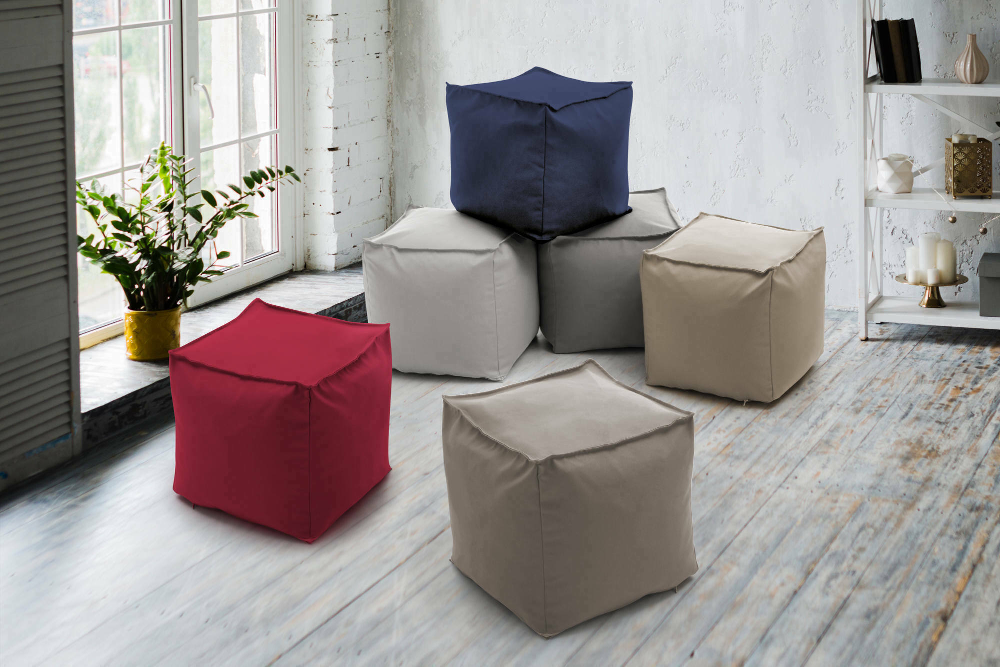 Pouf Annalaura, Pouf multifunzione, 100% Made in Italy, Poltroncina relax in tessuto imbottito, cm 45x45h45, Beige