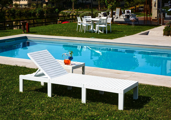 Lettino prendisole Caserta, Sdraio da giardino regolabile, Lettino da esterno, 100 % Made in Italy, Cm 195x65h78, Bianco