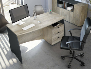 Scrivania Carrollton, Scrittoio da ufficio, Tavolo da studio porta PC con 3 cassetti, cm 136x67h74, Rovere e Antracite