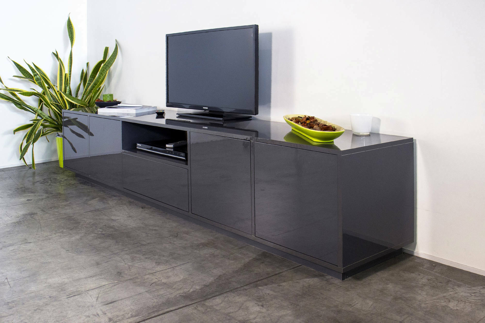 Mobile porta TV Dlepor, Credenza bassa da soggiorno, Base porta TV, 100% Made in Italy, cm 220x41h46, Antracite lucido