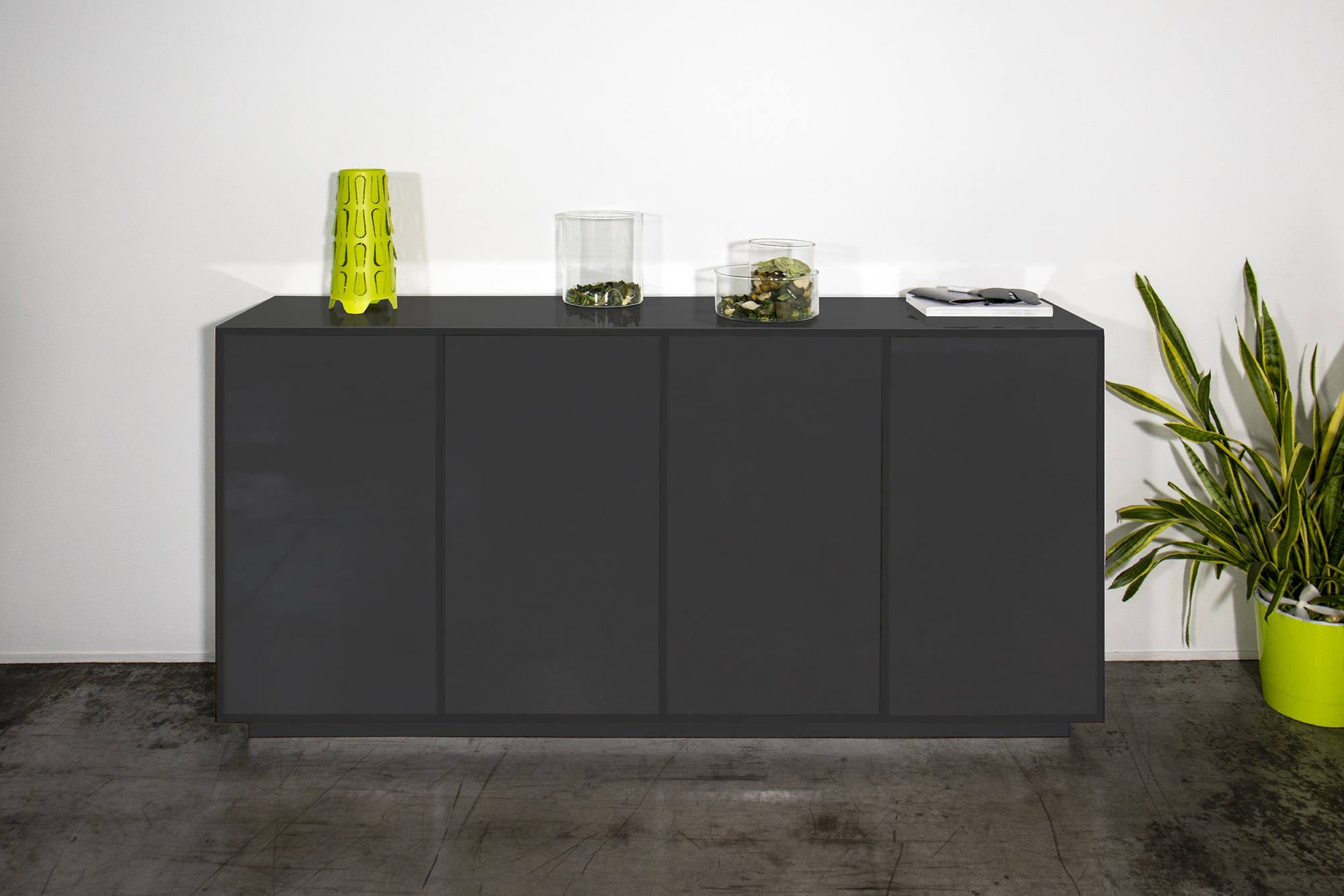 Credenza Dnande, Madia da cucina a 4 ante, Buffet da soggiorno, 100% Made in Italy, cm 180x41h86, Antracite lucido