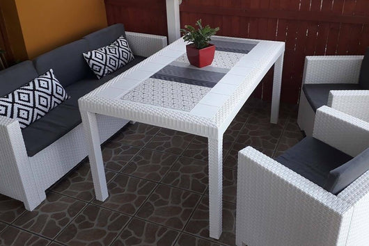 Tavolo da esterno Giove, Tavolo rettangolare da giardino, Tavolo da giardino multiuso effetto rattan, 100% Made in Italy, Cm 150x90h74, Bianco