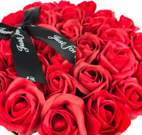 Box tondo Rose rosse artificiali bouquet di 29 rose perenni, confezione mazzo di rose per San Valentino, cm 23x23x14 scatola in cartone rosso