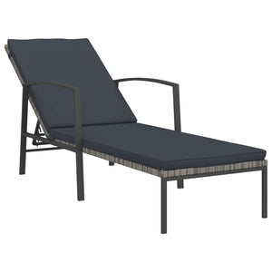 Lettini Prendisole 2 pz con Tavolo in Polyrattan Grigio 317639