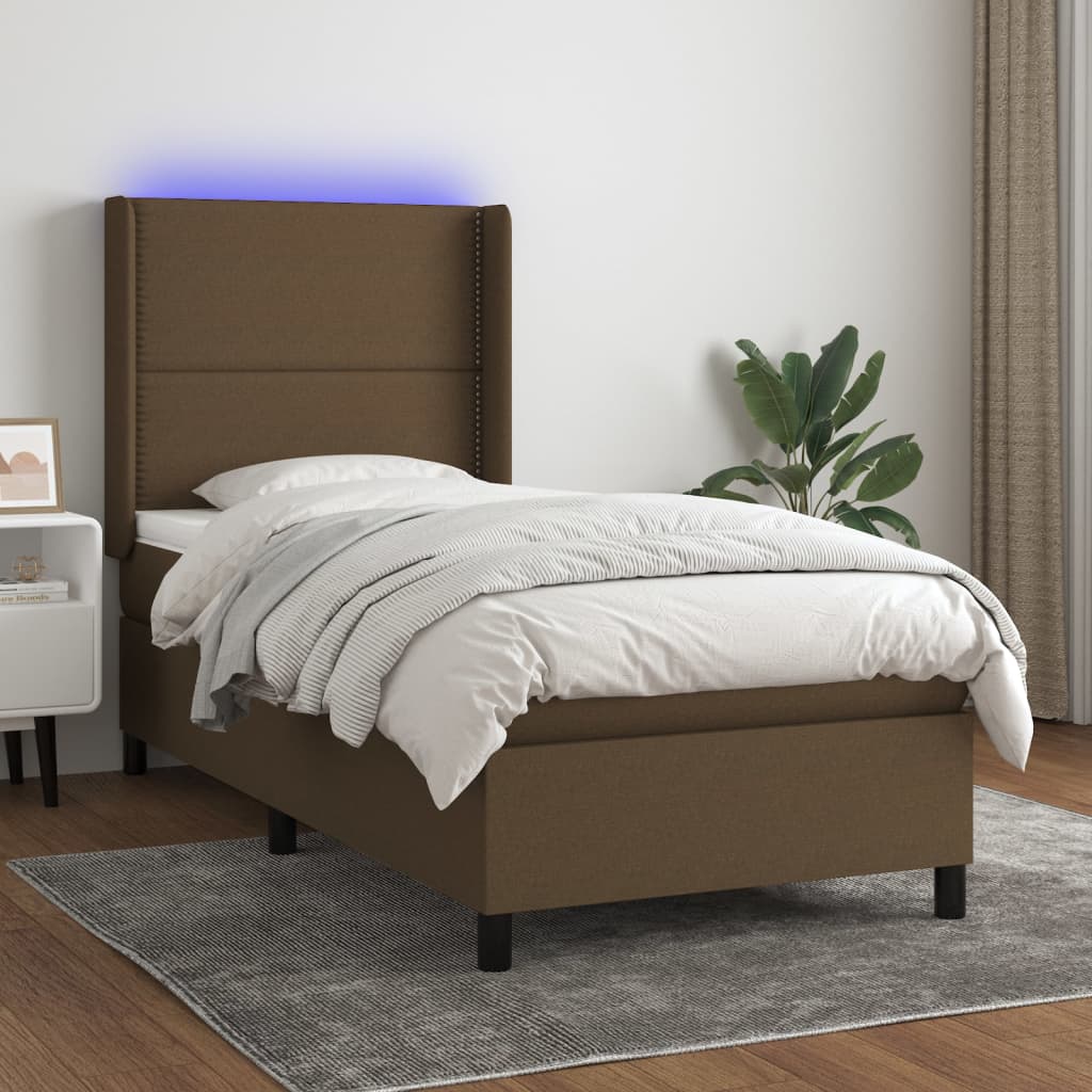 Letto a Molle Materasso e LED Marrone Scuro 90x200cm in Tessuto 3138208