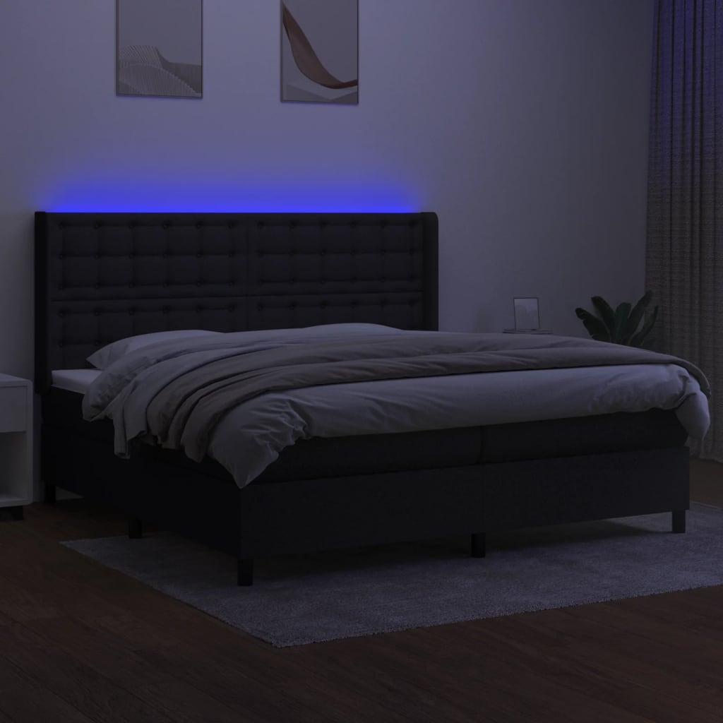 Letto a Molle Materasso e LED Nero 200x200cm in Tessuto 3138663