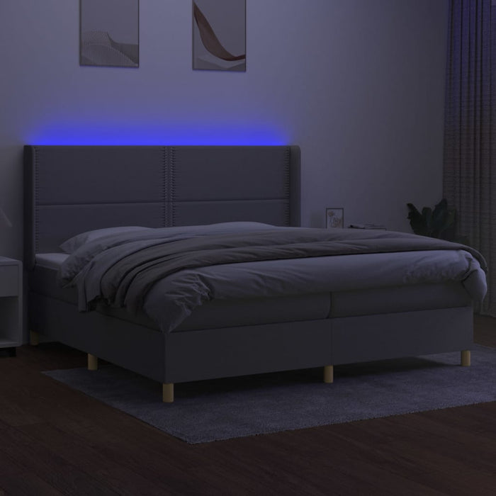 Letto a Molle Materasso e LED Grigio Chiaro 200x200 cm Tessuto 3138821