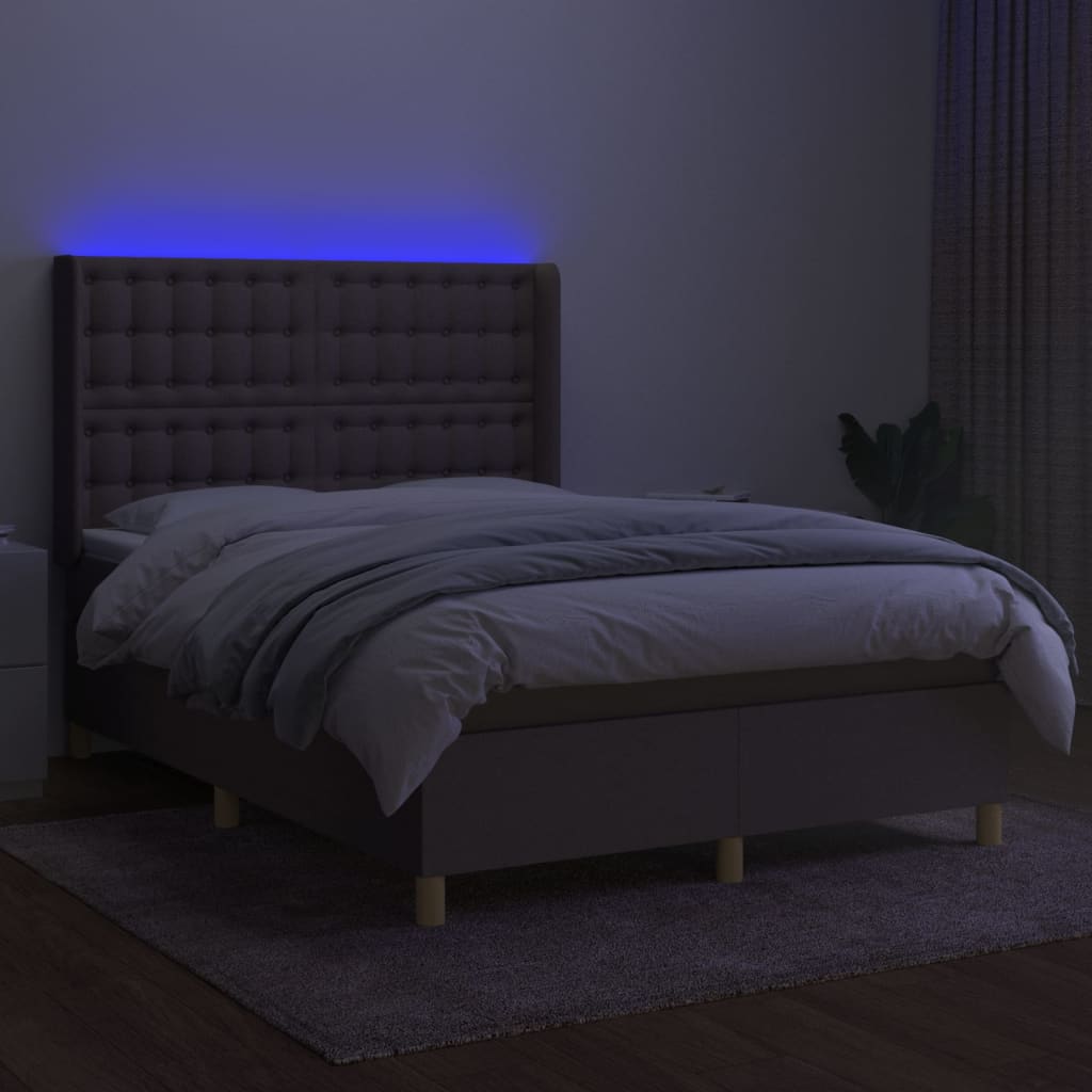 Letto a Molle con Materasso e LED Tortora 140x190 cm in Tessuto 3139193