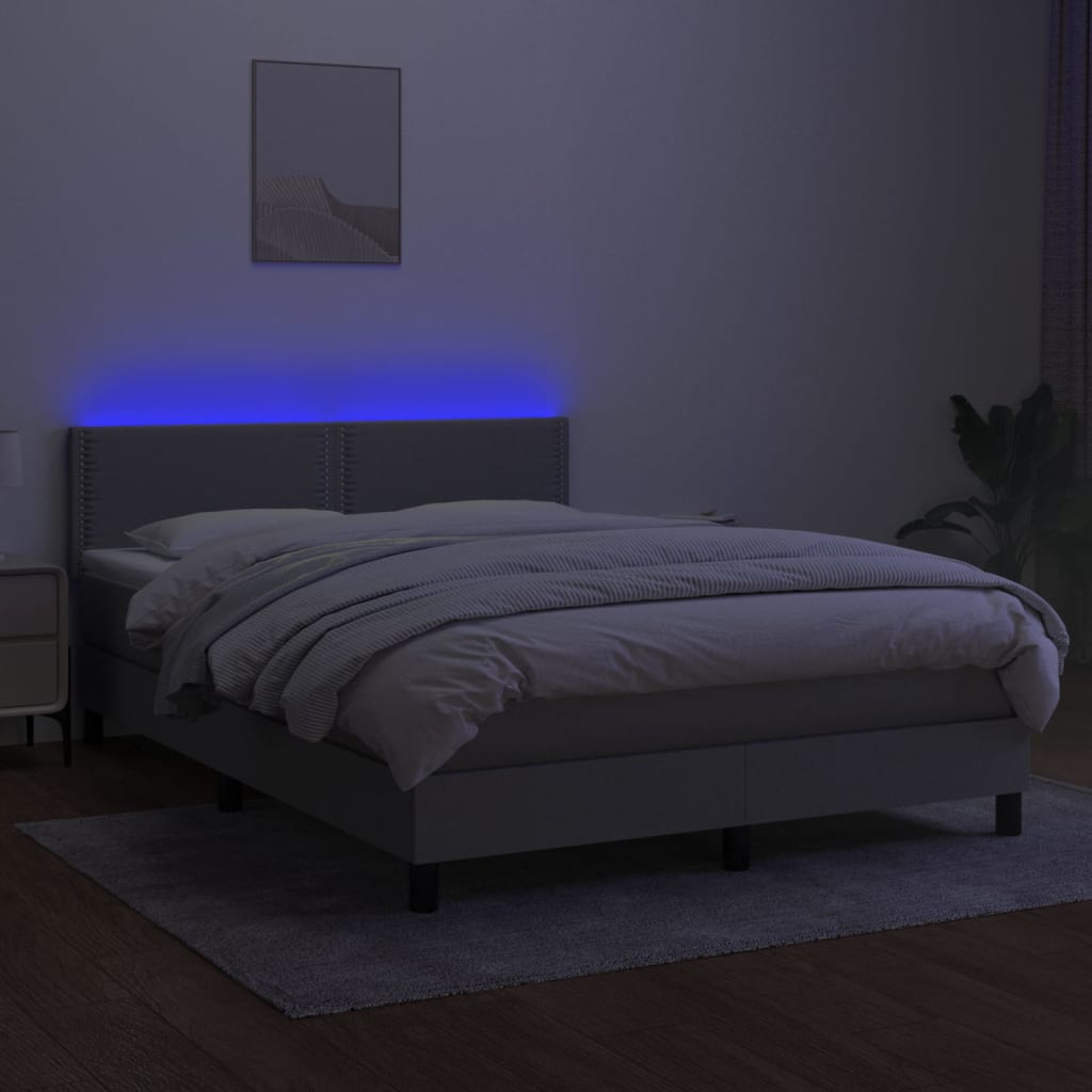 Letto a Molle Materasso e LED Grigio Chiaro 140x190 cm Tessuto 3133069