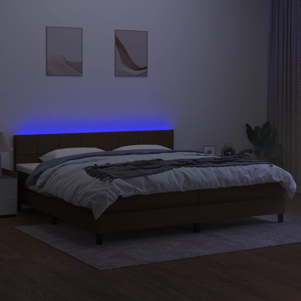 Letto a Molle Materasso e LED MarroneScuro 200x200cm in Tessuto cod mxl 56429