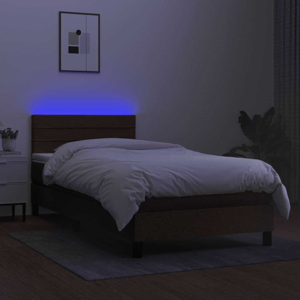 Letto a Molle Materasso e LED Marrone Scuro 80x200cm in Tessuto 3133192