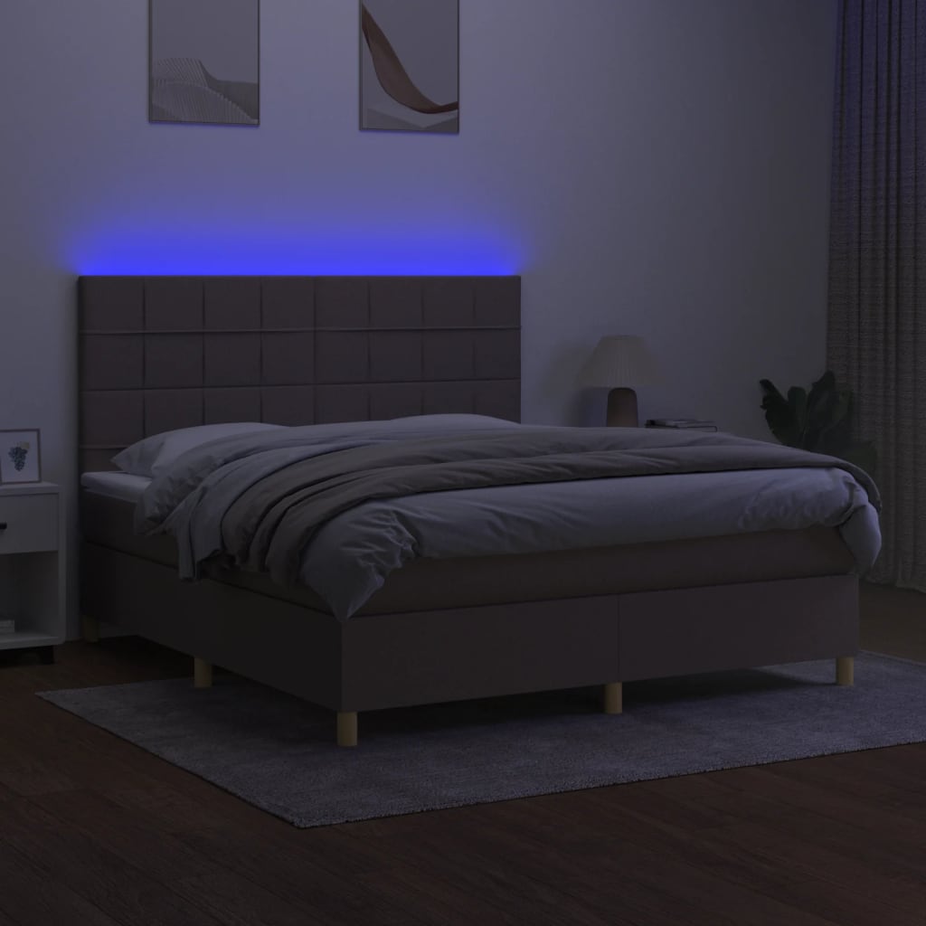 Letto a Molle con Materasso e LED Tortora 160x200 cm in Tessuto 3135529