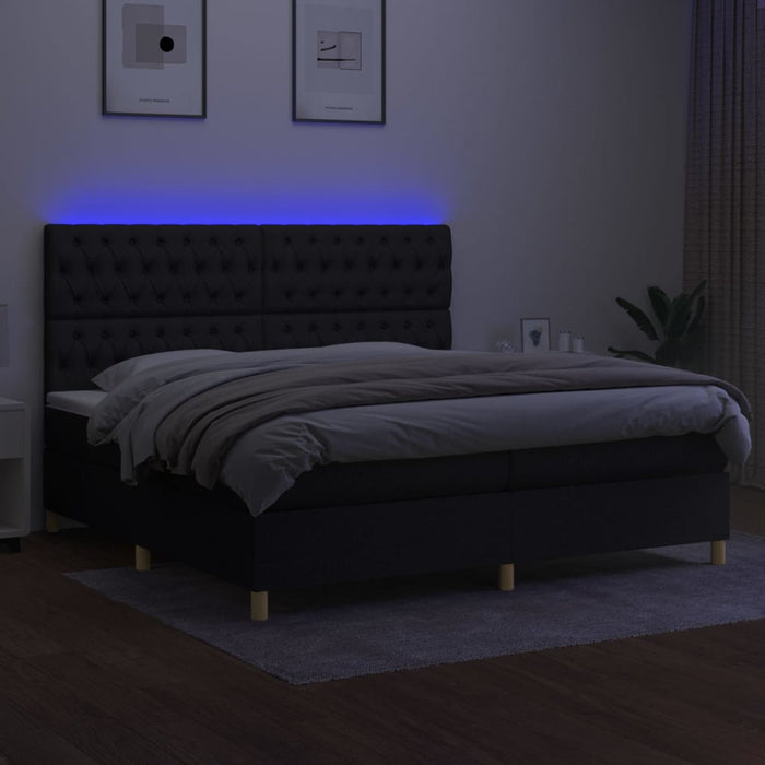 Letto a Molle Materasso e LED Nero 200x200cm in Tessuto 3135703