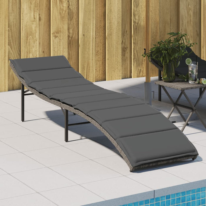 Lettino Prendisole con Cuscino Grigio 55x199x50cm in Polyrattan 368247