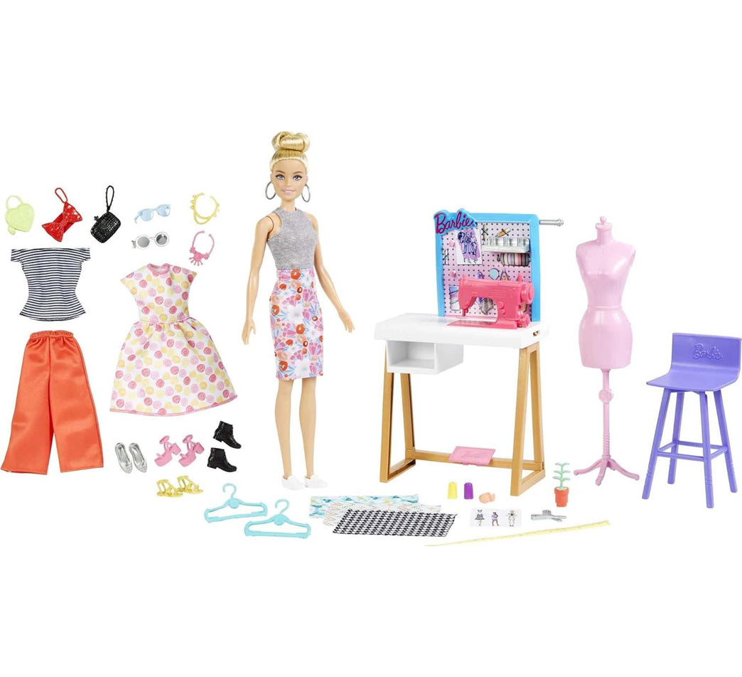 Barbie Playset Atelier con Bambola Stilista Outfit Moda Kit Cucito Idea Regalo