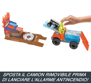 Hot Wheels Monster Trucks Playset Arena degli Scontri Missione Anti-Incendio