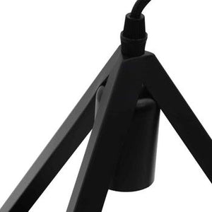 LAMPADARIO DA SOFFITTO A SOSPENSIONE FORMA TRIANGOLO 3D PORTA LAMPADINA E27 NERO