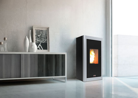 Stufa a Pellet Anselmo Cola mod. URBAN 6,33 kW vari colori disponibili