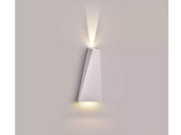 Applique Lampada LED da Muro Piramide 6W 4000K Carcassa Bianca Doppio Fascio Luminoso Up-Down IP65 SKU-8296